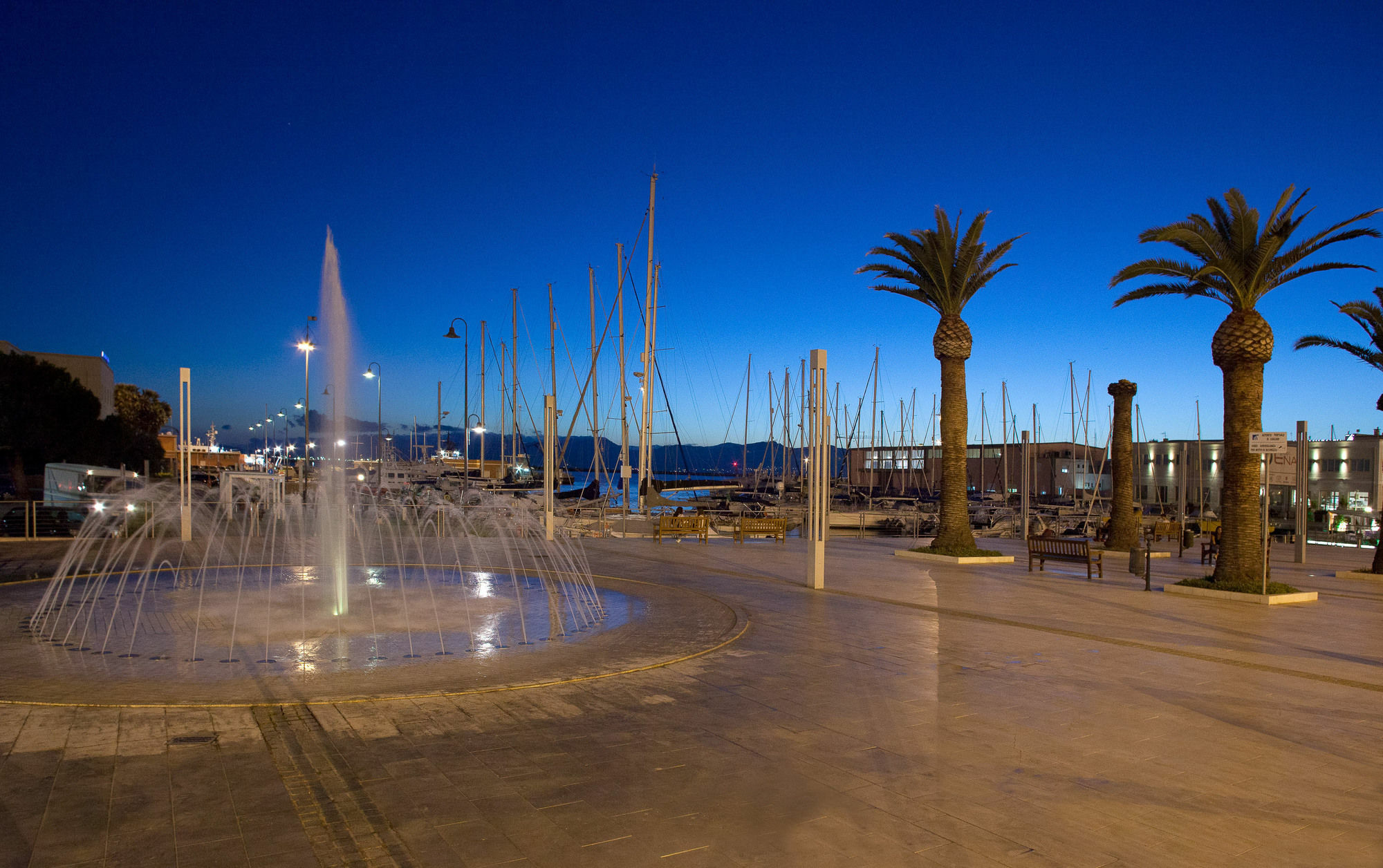 Chambres Du Monde Cagliari Exteriör bild