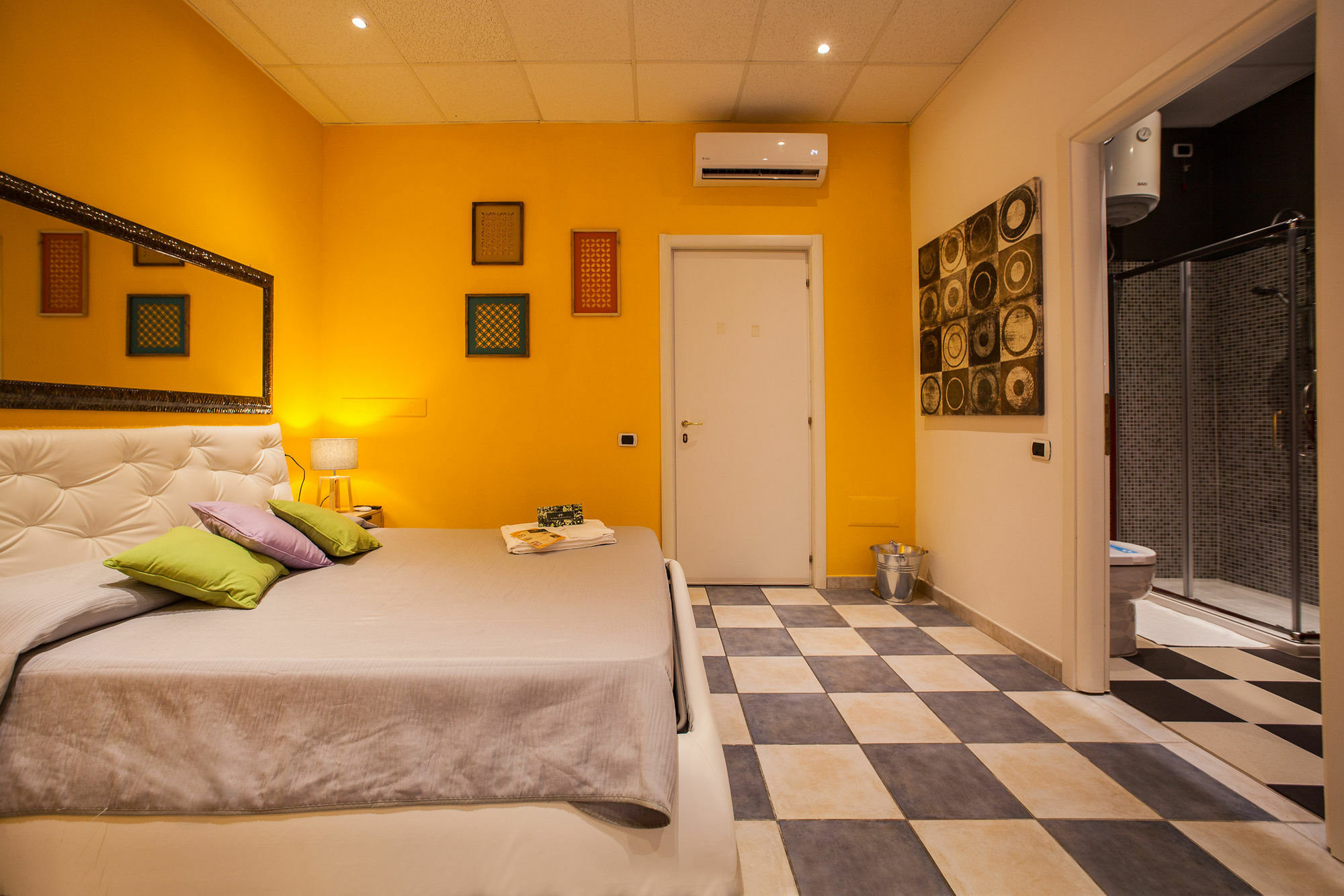 Chambres Du Monde Cagliari Exteriör bild